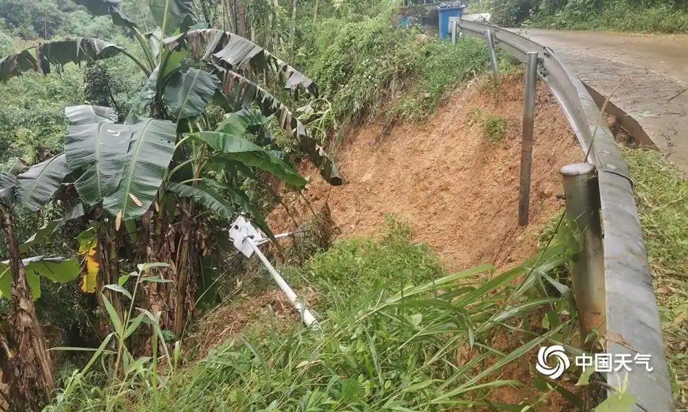 昭平县河水暴涨_昭平县天气_贺州市昭平县暴雨天气