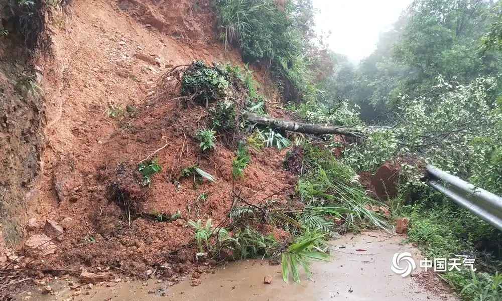 贺州市昭平县暴雨天气_昭平县天气_昭平县河水暴涨