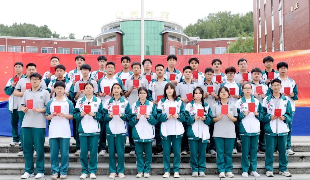 洛阳栾川一高校长_校长王钰致辞_栾川一高2025届高三毕业典礼