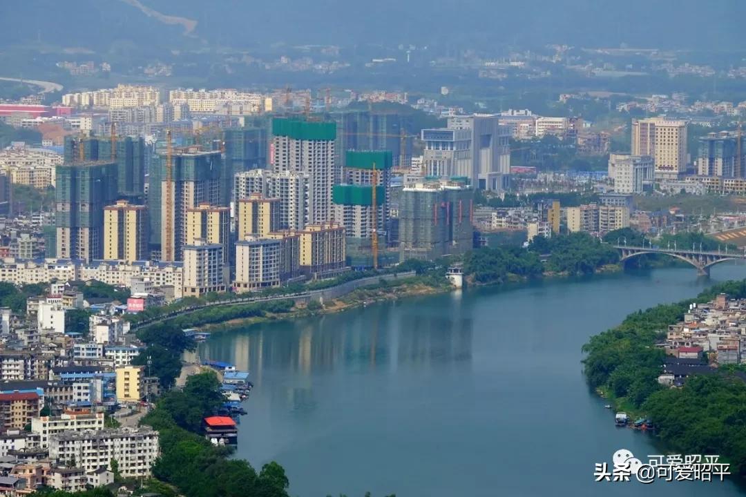 梧州到昭平的汽车_桂江旅游新格局_广西西江生态旅游带