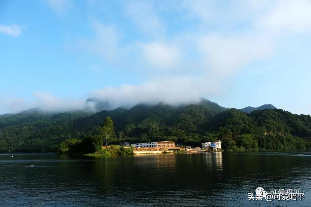 桂江旅游新格局_梧州到昭平的汽车_广西西江生态旅游带