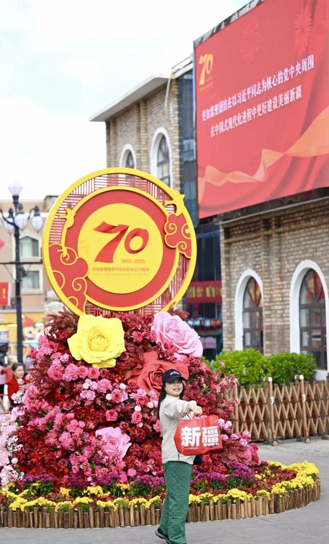 和田二街出行停车指南_乌鲁木齐和田街在哪_新疆国际大巴扎出行停车指南